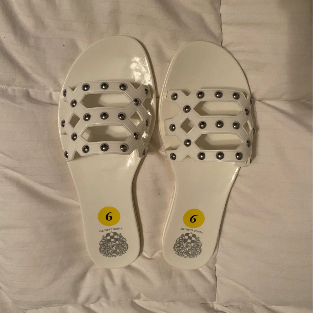 Vince Camuto Sandals